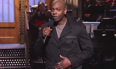 Dave Chappelle Attacked During Set at Netflix Is A Joke Festival; Suspect Apprehended